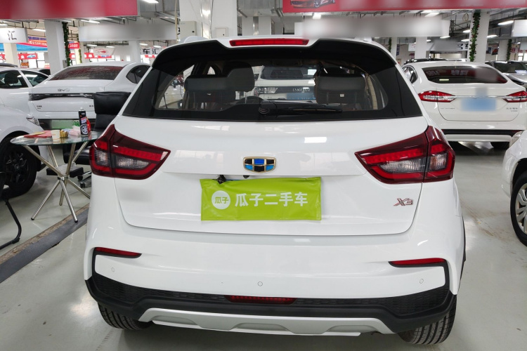 吉利汽车 远景X3 2019款 升级版 1.5L CVT精英型车身外观6004