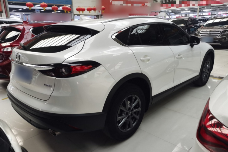 马自达CX-4 2020款 2.0L 自动两驱蓝天品位版车身外观7