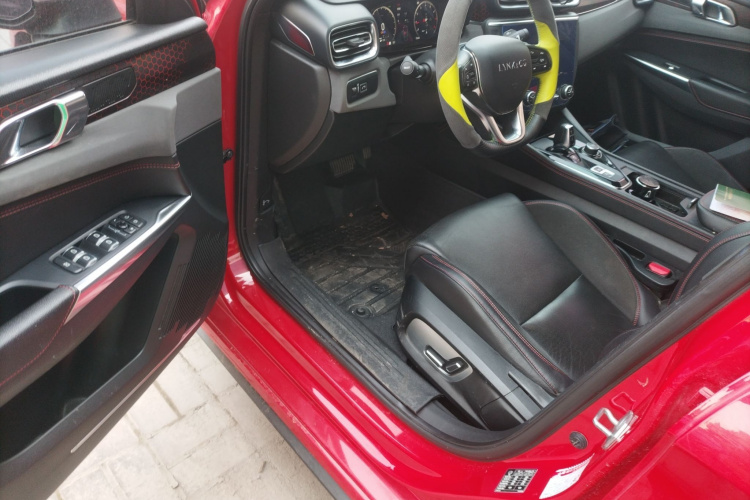 领克03 2020款 2.0TD 自动劲版中控内饰7003