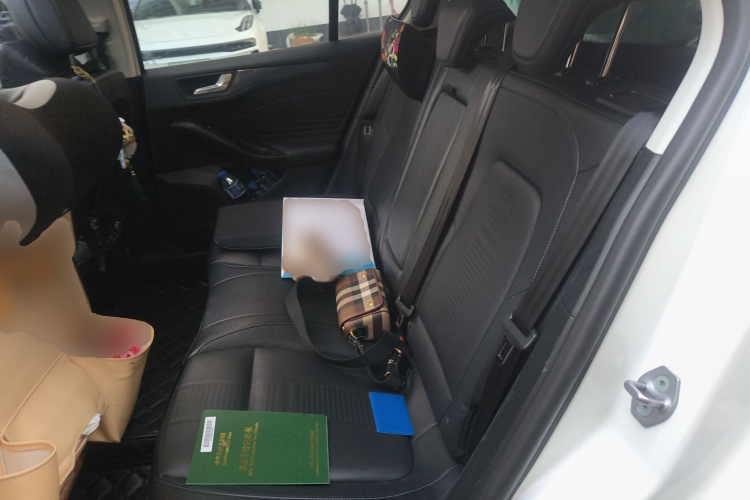 福特 福克斯Active 2020款 EcoBoost 180 自动劲耀型中控内饰21