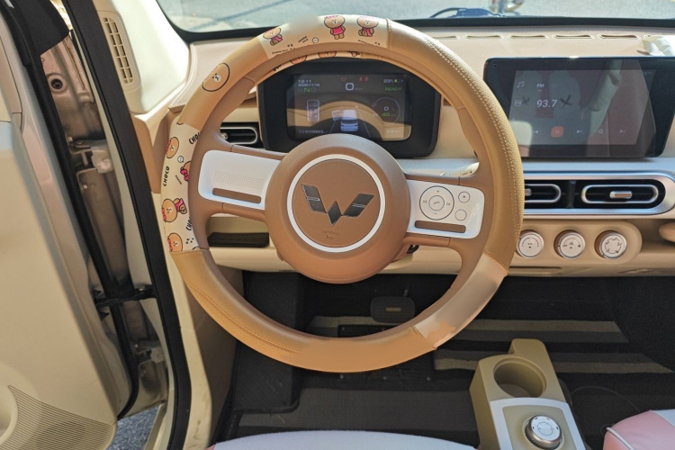 五菱汽车 宏光MINIEV 2024款 第三代 215km 进阶版局部细节13