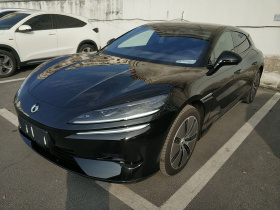 腾势Z9GT 2024款 1100四驱Max首发版