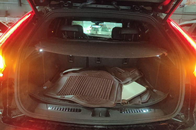 凯迪拉克XT4 2020款 改款 28T 两驱领先型局部细节23