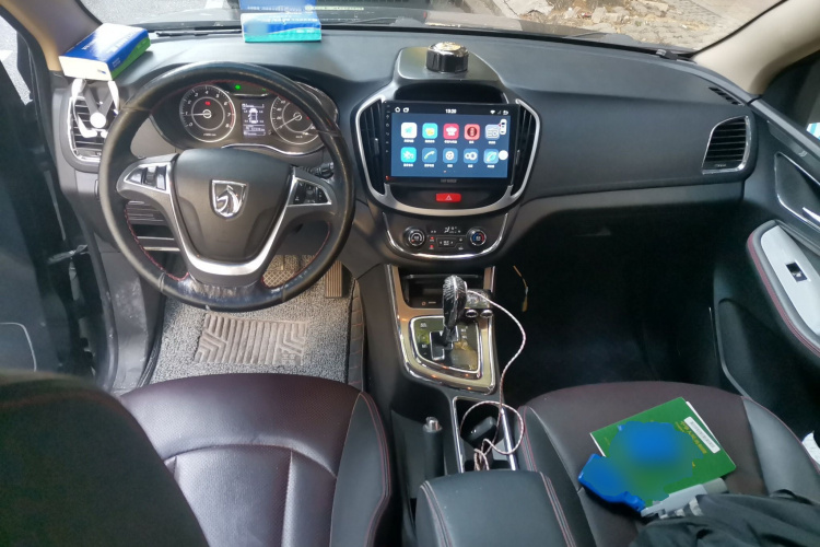 宝骏560 2016款 1.8L iAMT豪华型中控内饰12