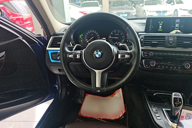 宝马3系 2018款 320Li 领先型M运动套装中控内饰13