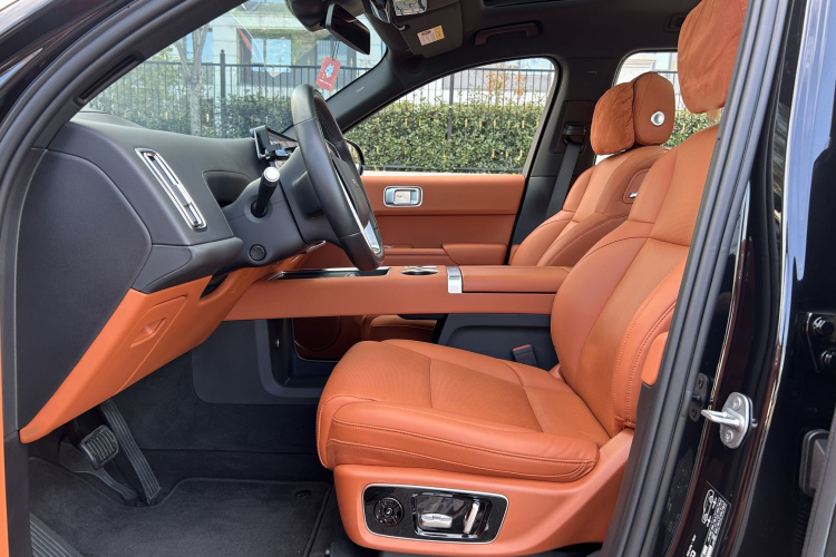 理想汽车 理想L8 2023款 Pro中控内饰7001