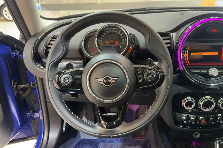MINI Clubman 2019款 2.0T COOPER S局部细节13