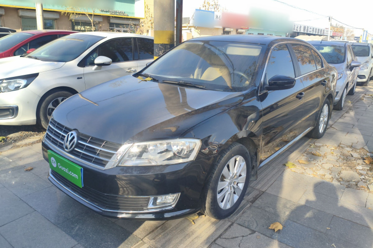 大众 朗逸 2013款 改款经典 1.6L 自动舒适版车身外观1