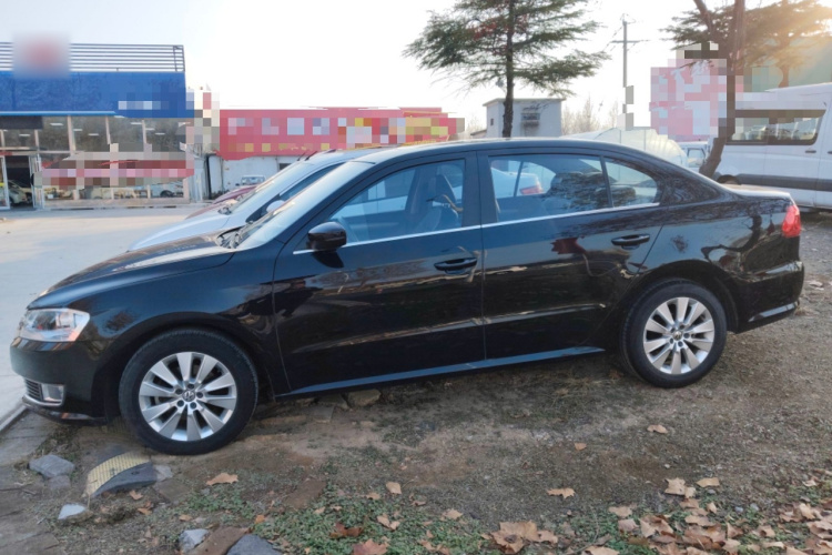 大众 朗逸 2013款 改款经典 1.6L 手动舒适版车身外观6003