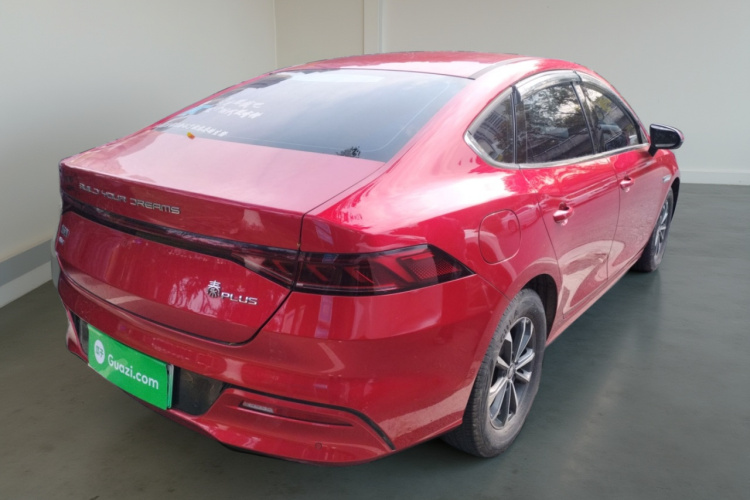 比亚迪 秦PLUS 2023款 冠军版 DM-i 55KM领先型车身外观7