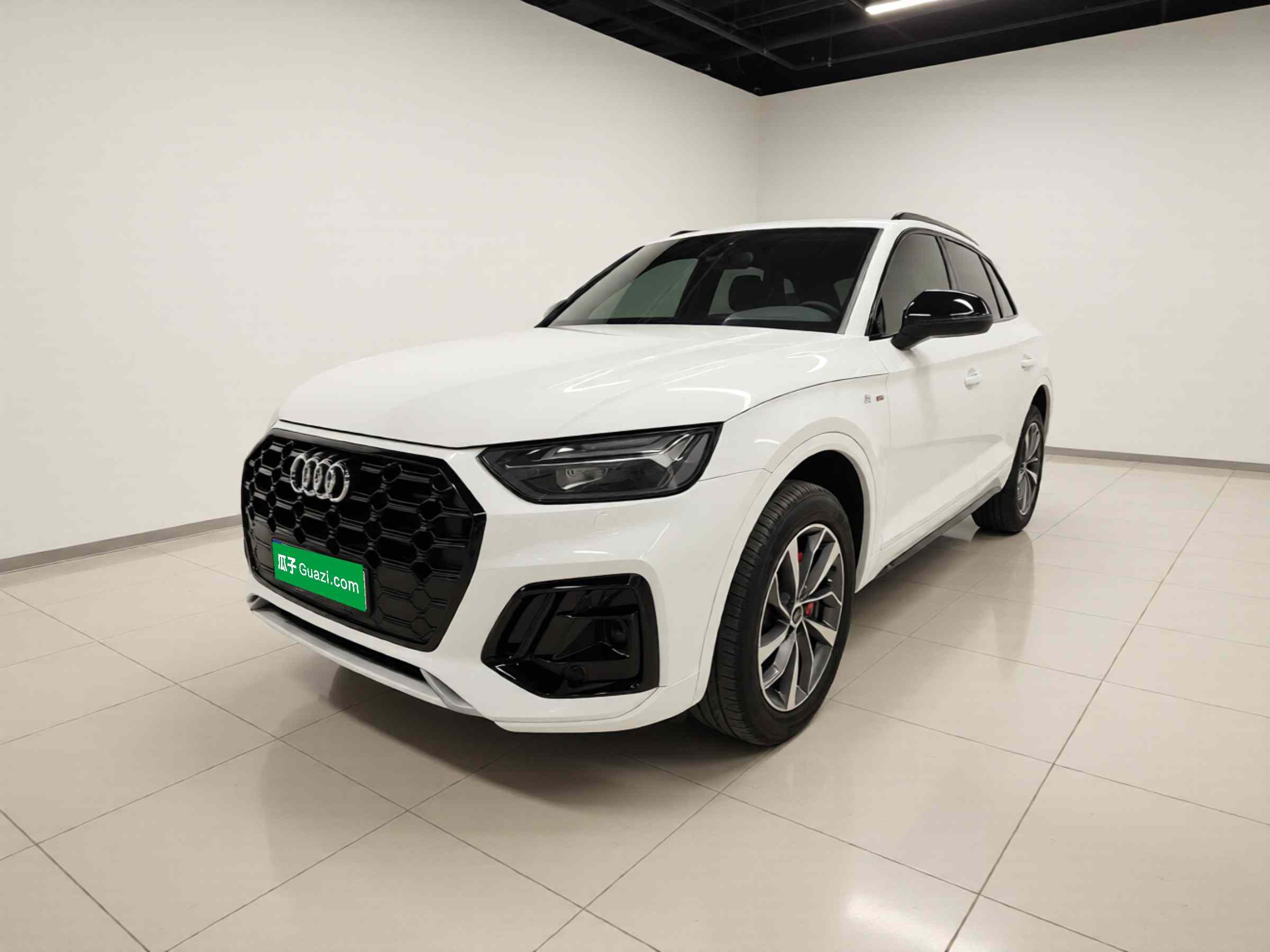 奥迪Q5L 2024款 40 TFSI 豪华动感型(2)