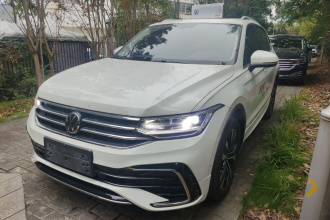 大众 途观L 2024款 出众款 330TSI 自动两驱R-Line龙耀版