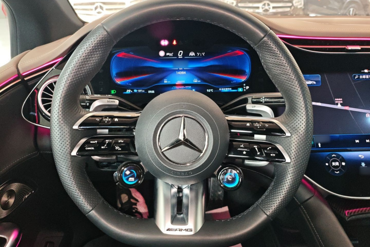 奔驰EQE AMG 2023款 AMG EQE 53 4MATIC+局部细节13