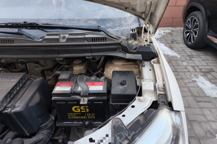 中华V3 2016款 1.5L 手动舒适型局部细节9007