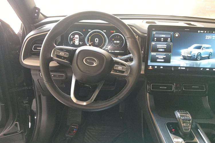 广汽传祺 传祺GS8 2022款 领航系列 2.0TGDI 四驱豪华智联版（七座）局部细节13