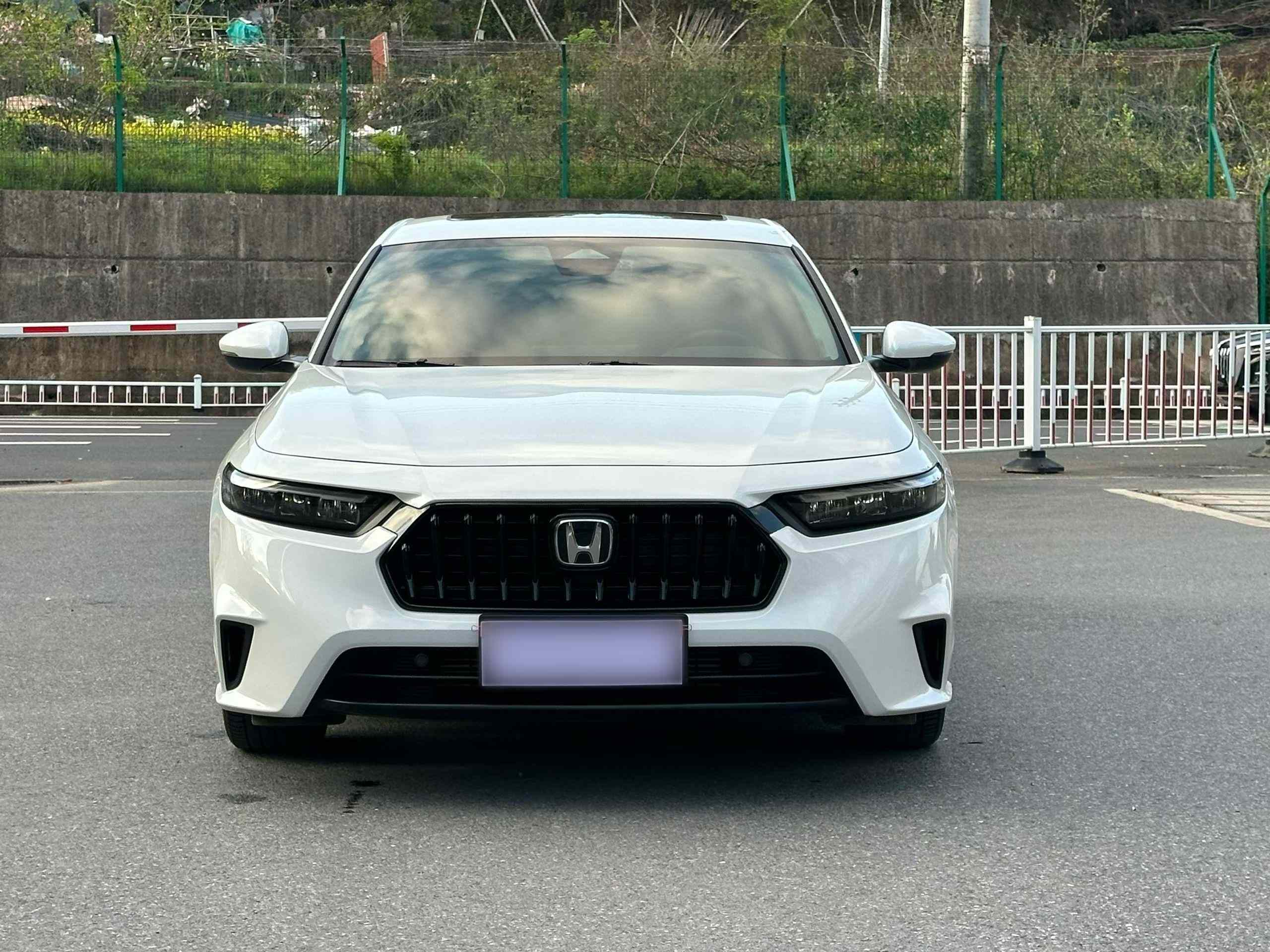 本田 英仕派 2023款 260TURBO 精致版(2)