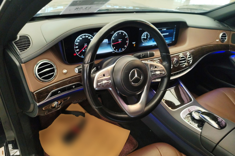 奔驰S级 2018款 S 320 L局部细节13