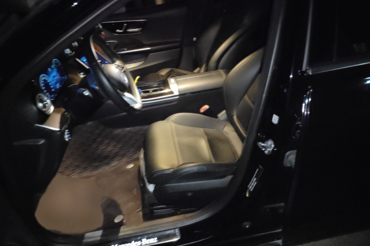 奔驰C级 2022款 改款 C 260 L局部细节19