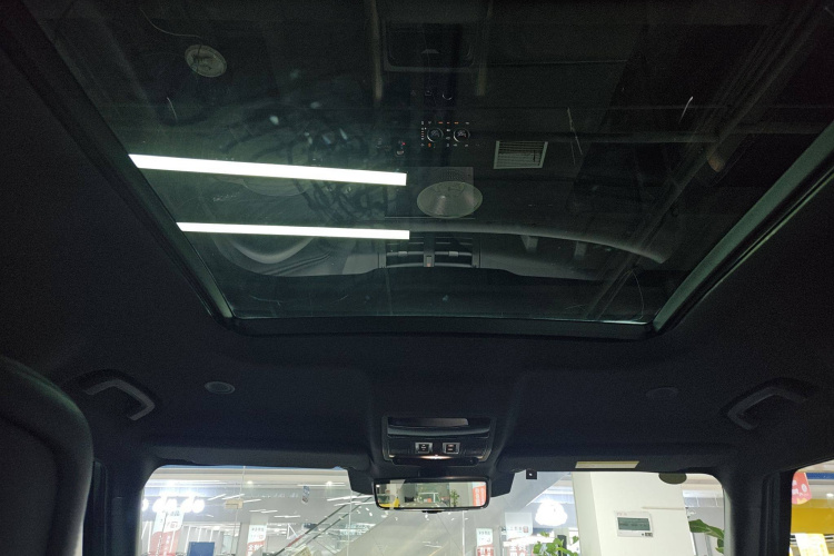 路虎卫士 2024款 110 3.0T P400 X-DYNAMIC HSE局部细节22