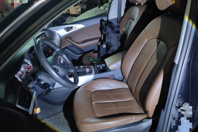 奥迪A6L 2014款 TFSI 舒适型中控内饰19