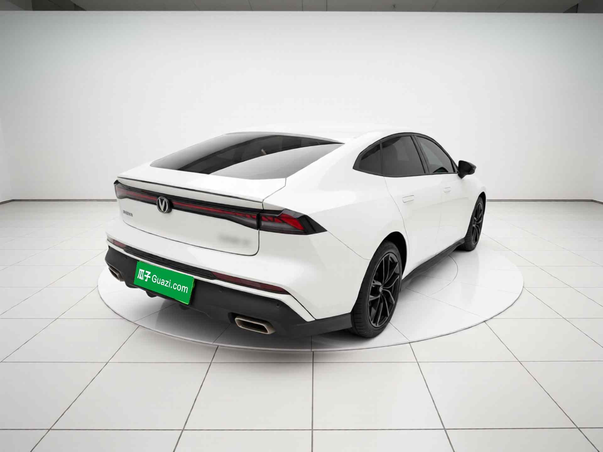 长安UNI-V 2024款 1.5T 尊贵型(5)