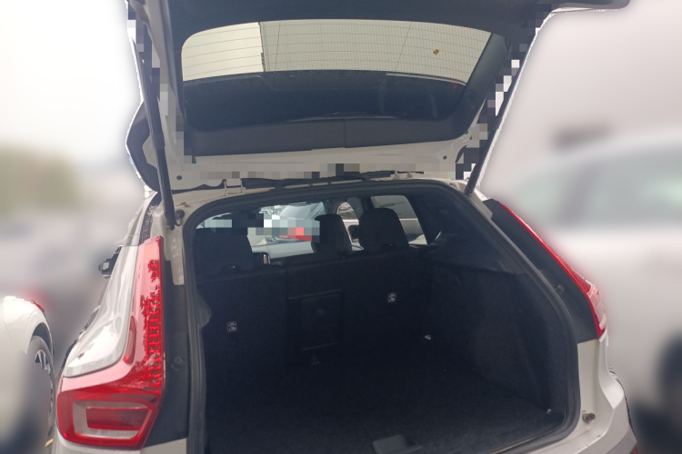 沃尔沃XC40新能源 2024款 长续航版中控内饰23