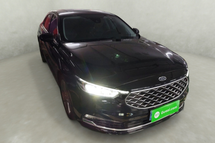 福特 金牛座 2019款 EcoBoost 245 尊享版车身外观3