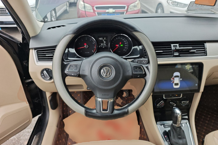 大众 宝来 2015款 质惠版 1.6L 自动舒适型中控内饰13