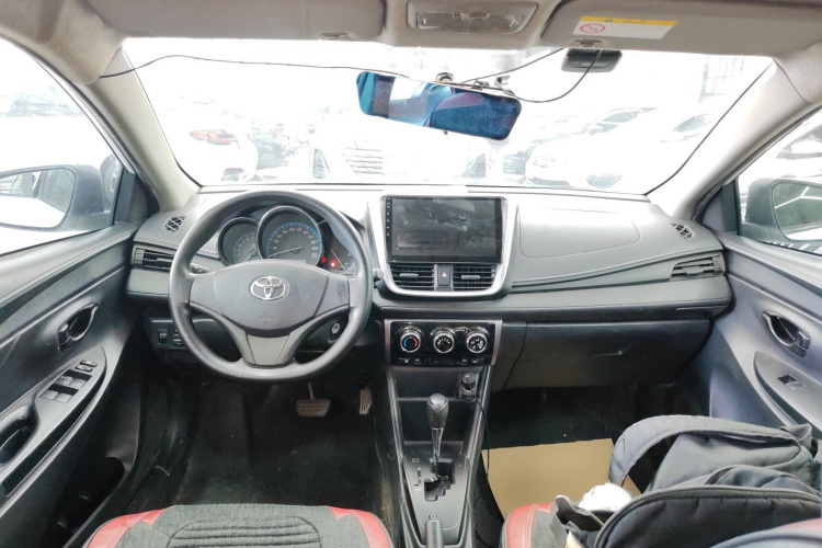 丰田 YARiS L 致享 2017款 1.5E CVT魅动版中控内饰12