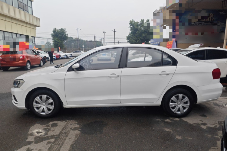 大众 捷达 2017款 1.4L 手动时尚型车身外观4