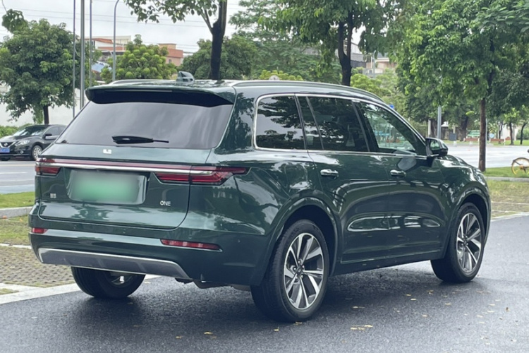 理想汽车 理想ONE 2021款 增程6座版车身外观6009