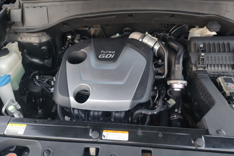 现代 胜达 2015款 2.0T 自动四驱智能型 5座机舱底盘24