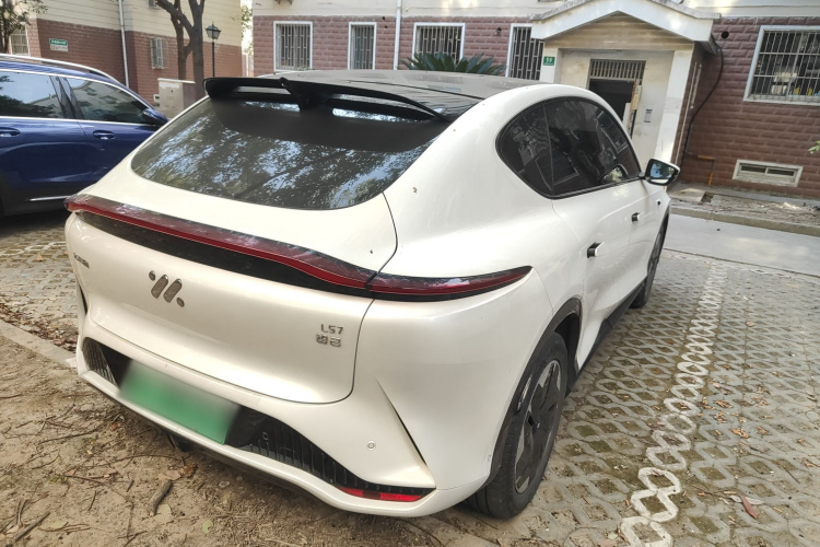 智己汽车 智己LS7 2023款 100kWh Lux后驱版车身外观6005