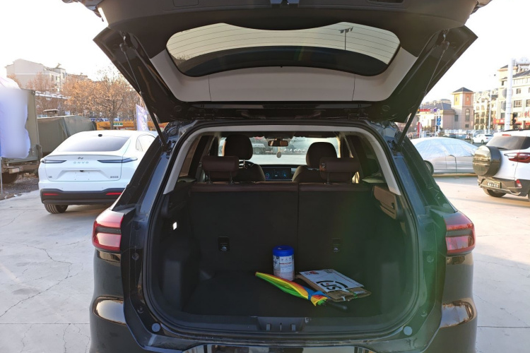 奇瑞 瑞虎7 2024款 1.5T CVT豪华版机舱底盘23