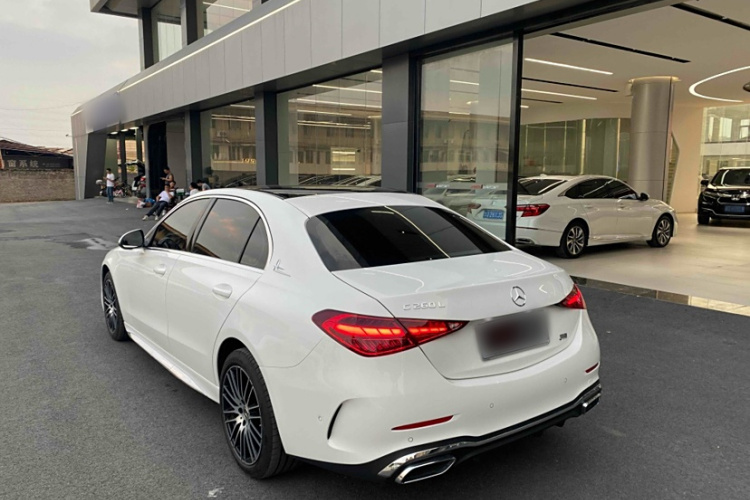 奔驰C级 2024款 改款 C 260 L 运动版车身外观6003