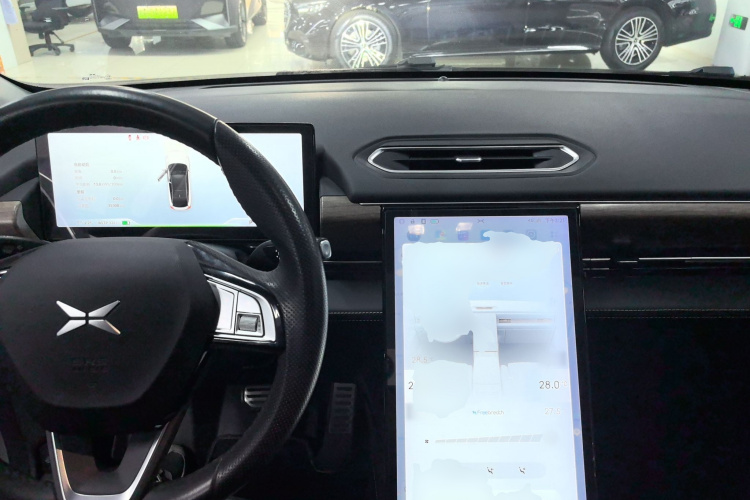 小鹏P5 2021款 510G中控内饰12