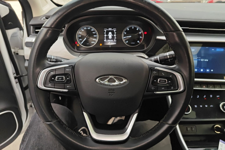 奇瑞 艾瑞泽5 2019款 PRO 1.5L 手动自在版 国VI中控内饰13