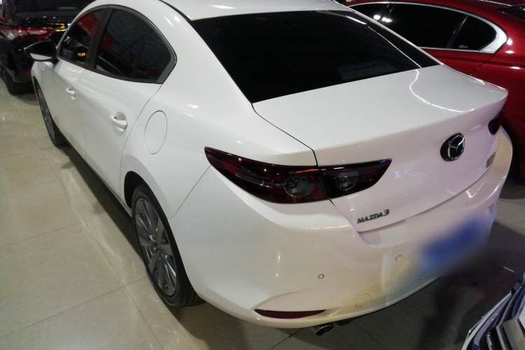 马自达3 昂克赛拉 2022款 2.0L 自动质雅版车身外观4