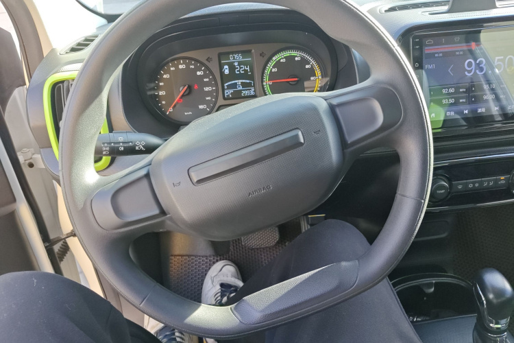 荣威 科莱威CLEVER 2021款 302km全能版局部细节13