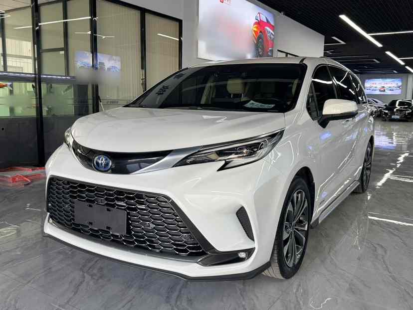 丰田 格瑞维亚 2023款 2.5L混动 尊贵PLUS版(1)