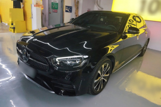 奔驰E级新能源 2022款 改款三 E 350 e L 插电式混合动力运动轿车