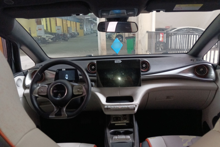 比亚迪 海豚 2021款 405km 时尚版中控内饰7002