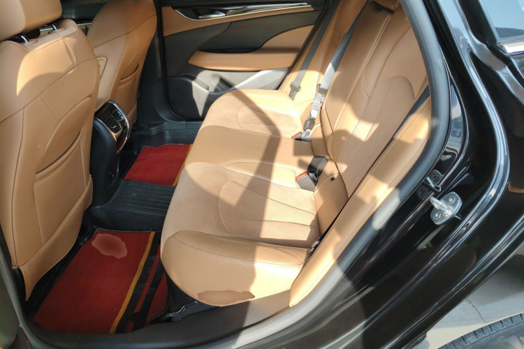 别克 君越 2016款 20T 豪华型中控内饰21