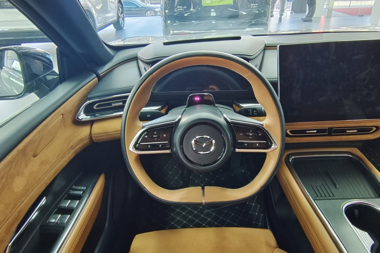 马自达EZ-6 2024款 增程200智尊版局部细节13