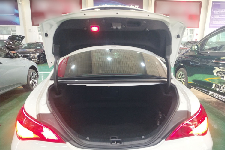 奔驰CLA 2019款 CLA 200 动感型局部细节23