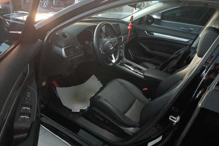 本田 雅阁 2022款 260TURBO 豪华版中控内饰7003