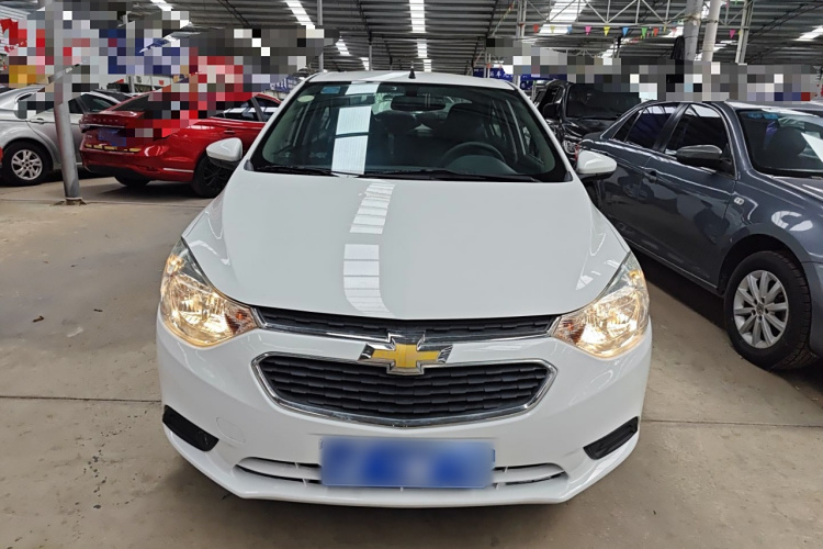 雪佛兰 2018款 赛欧3 1.3L AMT理想版车身外观2