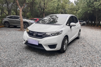 本田 飞度 2016款 1.5L LXS CVT舒适天窗版