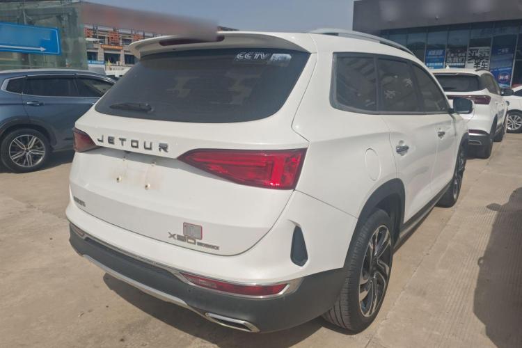 捷途X90 2019款 1.6T DCT尊旅版 5座 国VI车身外观7