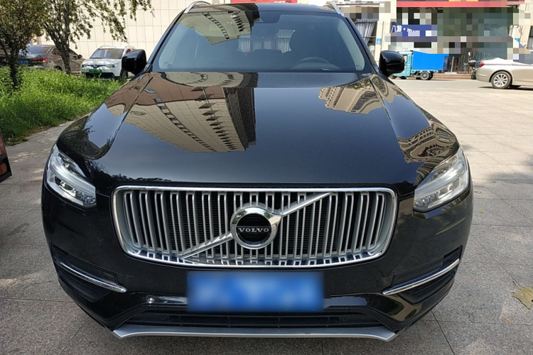 沃尔沃XC90 2019款 T5 智逸版 7座 国VI车身外观2